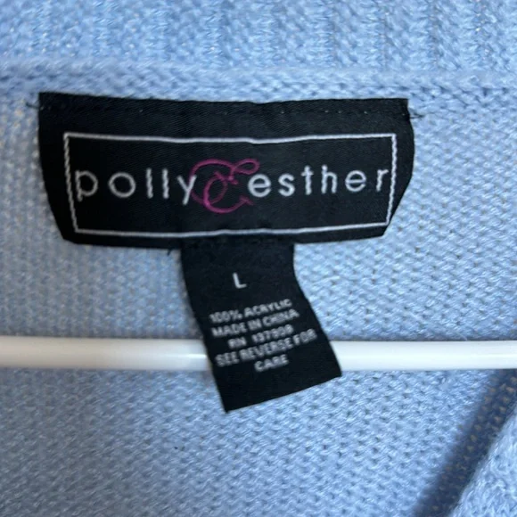 Daisy sweater Jcpennys woman’s Large - Picture 3 of 5